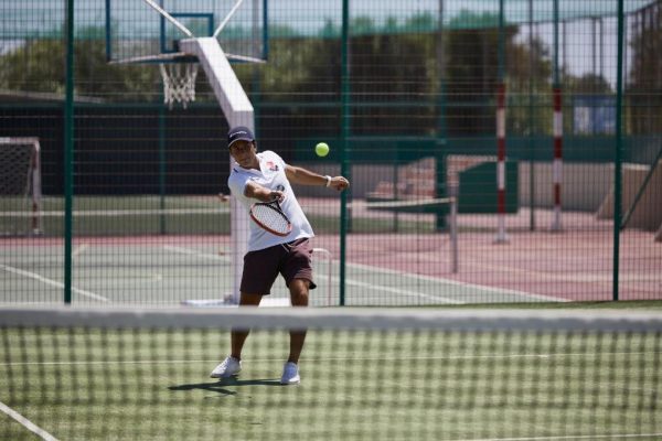 Tennisbaan van Lindos Princess Beach Hotel