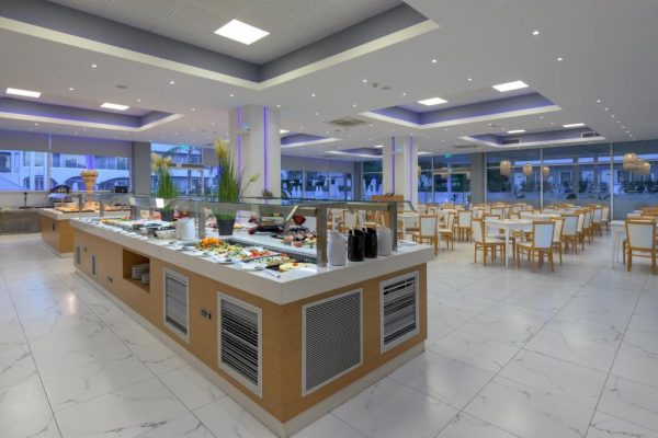 Buffet van Oceanis Park